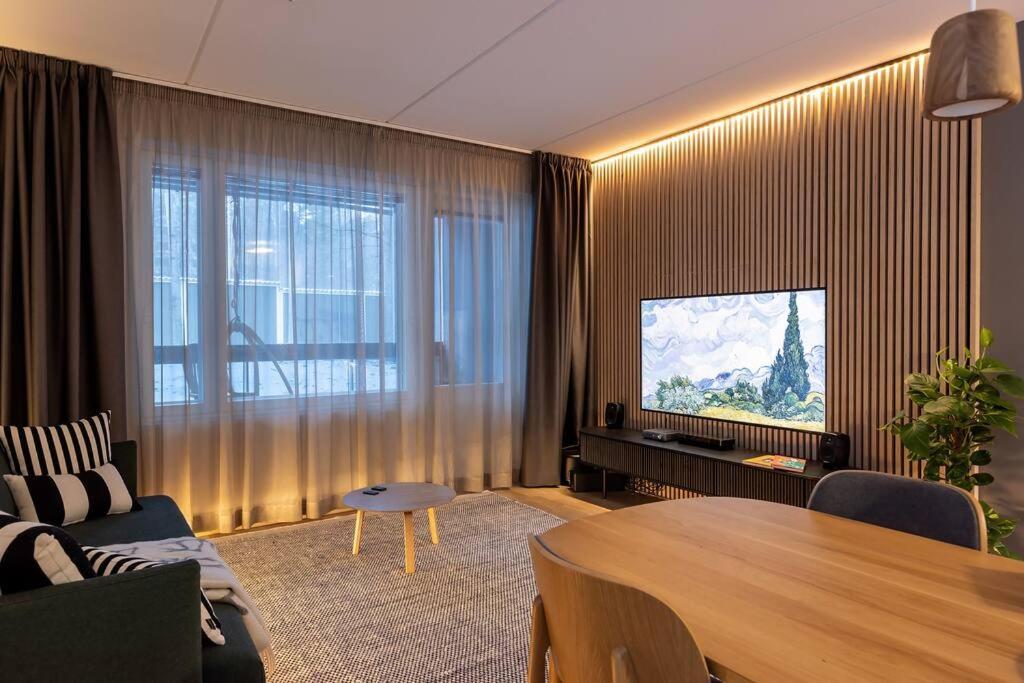 Luxury Forest Apartment ロヴァニエミ エクステリア 写真